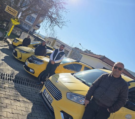 Kötekli Taksi 4